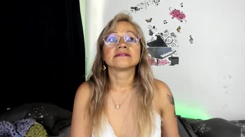 Snapshot of anthonela_mature_ chatting on 5, 12, 2024 anthonela_mature_ online show from 5, 12, 2024