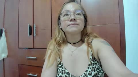 Snapshot of anthonela_mature_ chatting on 28, 10, 2025 anthonela_mature_ online show from 28, 10, 2025