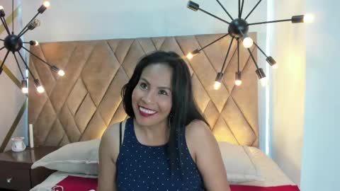 Anthonelaa   online show from 5, 5, 2026