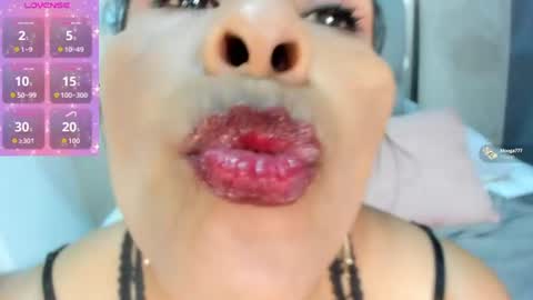 Anthonelaa   online show from 15, 6, 2026