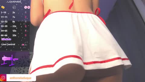 Snapshot of anthoneladuque chatting on 5, 1, 2025 anthonelaDuque online show from 5, 1, 2025
