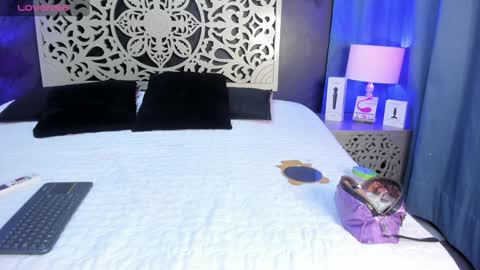 Snapshot of anthoneladuque chatting on 6, 1, 2025 anthonelaDuque online show from 6, 1, 2025