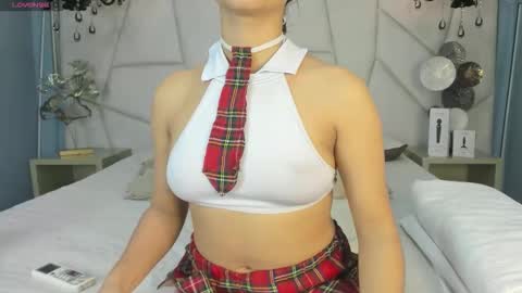 anthonelaDuque online show from 1, 2, 2026