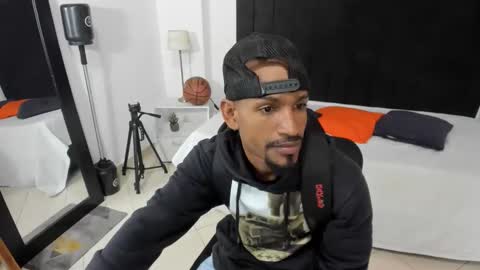       online show from 5, 10, 2025