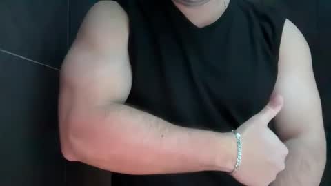 Snapshot of anton_smotri chatting on 5, 4, 2026 anton_smotri online show from 5, 4, 2026