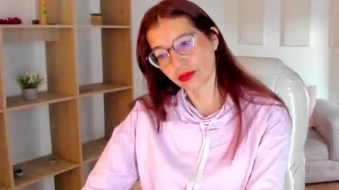 Antonella online show from 19, 10, 2025