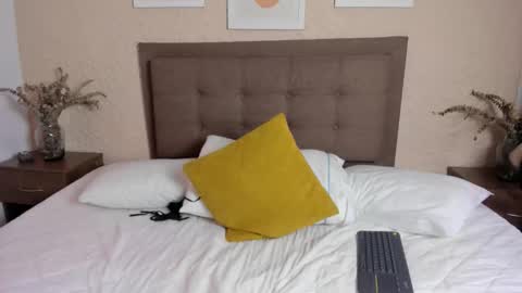 Snapshot of antonella_barone chatting on 14, 1, 2026 Antonella online show from 14, 1, 2026