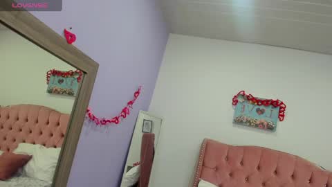 antonella bratzz online show from 21, 4, 2026