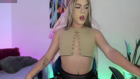 Snapshot of antonella_copper chatting on 18, 3, 2026 Antonella online show from 18, 3, 2026