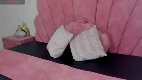 antonella_foxxxx online show from 14, 4, 2026