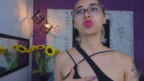 Antonella online show from 3, 6, 2026