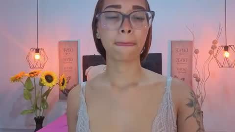 Antonella online show from 9, 6, 2026