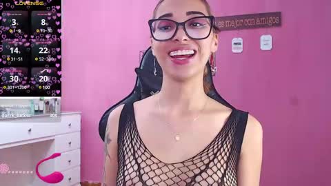 Snapshot of antonella_ponss chatting on 6, 3, 2025 antonella_ponss online show from 6, 3, 2025