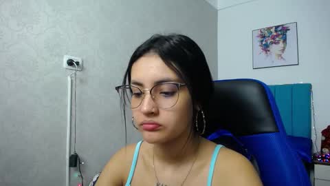 Snapshot of antonella_sweetlittle chatting on 7, 12, 2024 Antonella online show from 7, 12, 2024