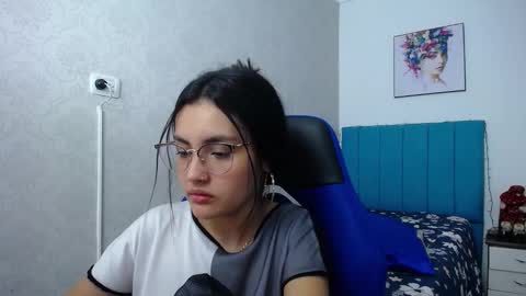 Snapshot of antonella_sweetlittle chatting on 11, 12, 2024 Antonella online show from 11, 12, 2024