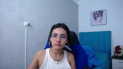 Snapshot of antonella_sweetlittle chatting on 17, 12, 2024 Antonella online show from 17, 12, 2024
