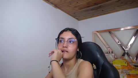 Snapshot of antonella_sweetlittle chatting on 27, 12, 2024 Antonella online show from 27, 12, 2024