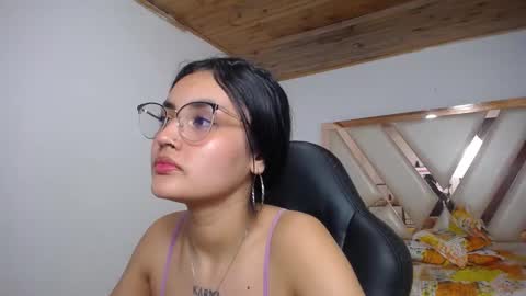 Snapshot of antonella_sweetlittle chatting on 31, 12, 2024 Antonella online show from 31, 12, 2024