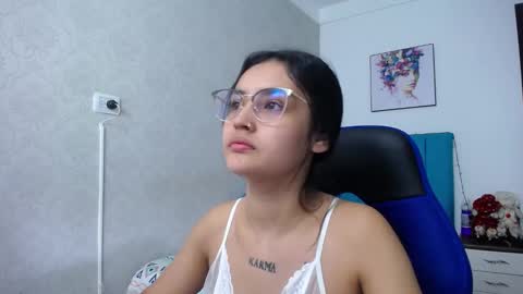 Snapshot of antonella_sweetlittle chatting on 11, 1, 2025 Antonella online show from 11, 1, 2025