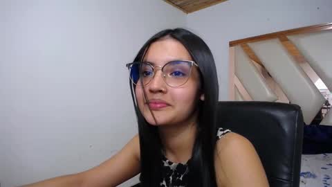 Snapshot of antonella_sweetlittle chatting on 12, 1, 2025 Antonella online show from 12, 1, 2025