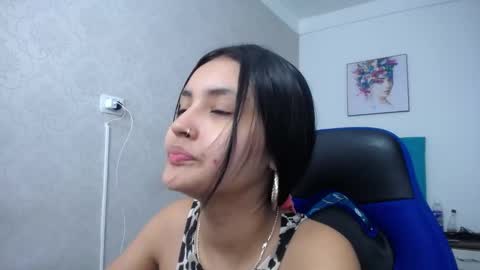 Snapshot of antonella_sweetlittle chatting on 25, 1, 2025 Antonella online show from 25, 1, 2025