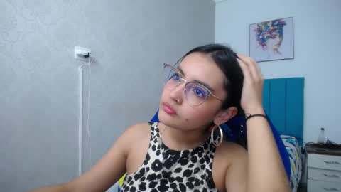 Snapshot of antonella_sweetlittle chatting on 25, 1, 2025 Antonella online show from 25, 1, 2025