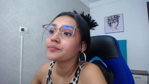 Snapshot of antonella_sweetlittle chatting on 19, 2, 2025 Antonella online show from 19, 2, 2025