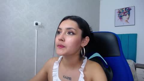 Snapshot of antonella_sweetlittle chatting on 27, 2, 2025 Antonella online show from 27, 2, 2025