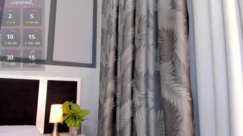  Antonellaa  online show from 10, 1, 2025