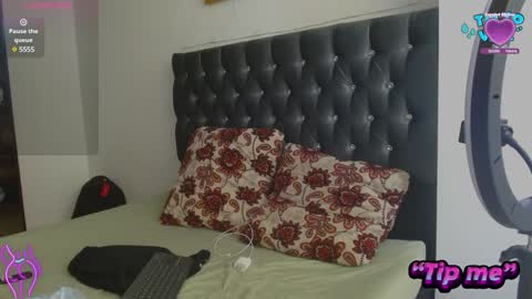 AntonellaAndNoah online show from 24, 12, 2024