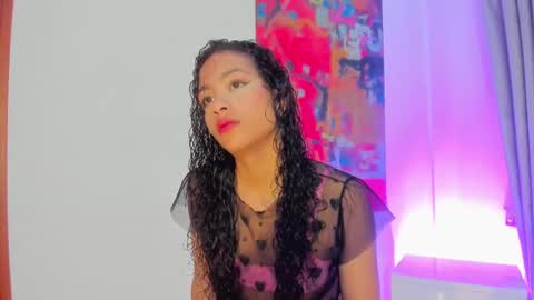 Snapshot of antonellahall_ chatting on 10, 3, 2025 AntonellaHall online show from 10, 3, 2025