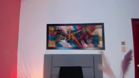 Snapshot of antonellahall_ chatting on 9, 9, 2025 AntonellaHall online show from 9, 9, 2025