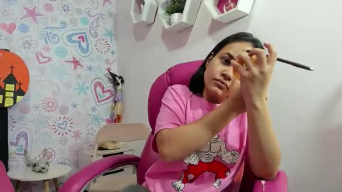 ANTONELLA online show from 9, 10, 2025