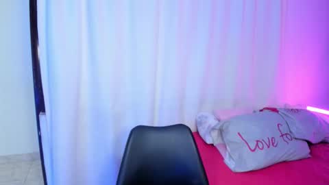 Sarah online show from 8, 3, 2026