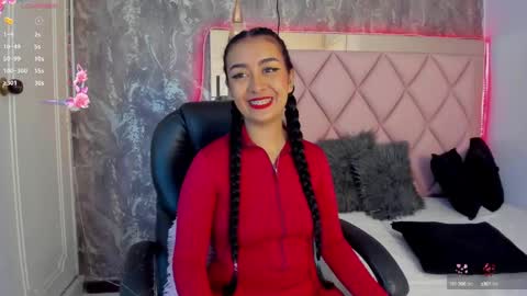 Snapshot of antonellaqueeen chatting on 6, 2, 2025 ANTONELLE  online show from 6, 2, 2025