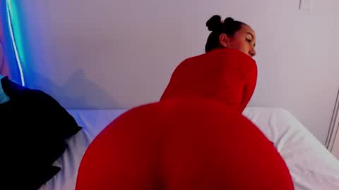 Snapshot of antonellaqueeen chatting on 20, 2, 2025 ANTONELLE  online show from 20, 2, 2025