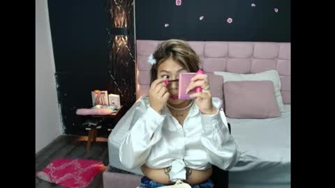 A N T O N E L L A online show from 9, 10, 2025