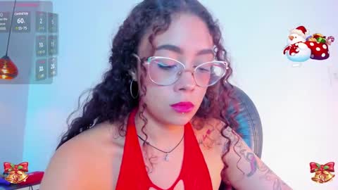 A N T O N E L L E  online show from 14, 12, 2024