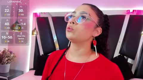 Snapshot of antonellepiercee chatting on 30, 9, 2025 A N T O N E L L E  online show from 30, 9, 2025