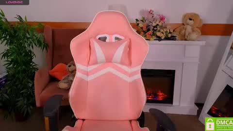 Snapshot of antonia_ferrero chatting on 18, 11, 2025 antonia_ferrero online show from 18, 11, 2025