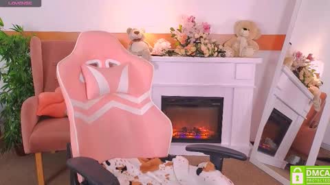 Snapshot of antonia_ferrero chatting on 29, 11, 2025 antonia_ferrero online show from 29, 11, 2025