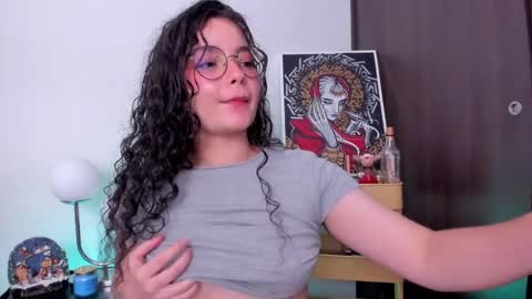 Antonia online show from 12, 12, 2024