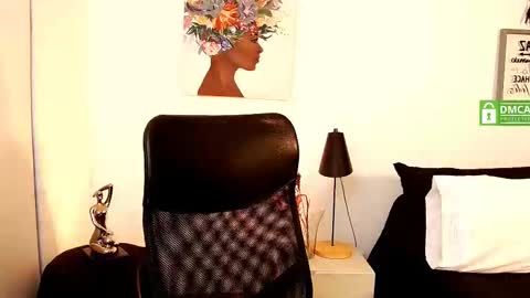 Snapshot of antoniavillamizar chatting on 25, 3, 2026 Anto online show from 25, 3, 2026