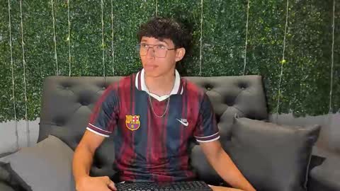 Antonio online show from 17, 12, 2025