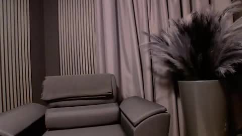 HI My name is Antonio online show from 1, 10, 2025