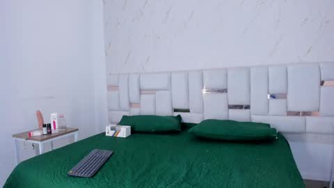 antony_d_ossa online show from 26, 4, 2026