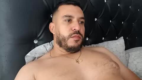 Snapshot of antony_gar chatting on 4, 3, 2025 Antony online show from 4, 3, 2025