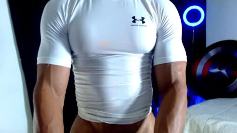 Instagram miguelangel1802  online show from 22, 10, 2025