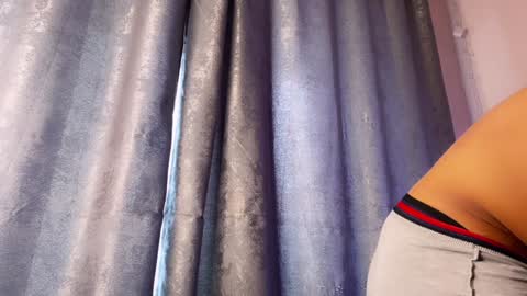 Snapshot of antray_misti chatting on 29, 1, 2025 Adam 24 online show from 29, 1, 2025