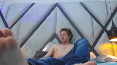 Snapshot of antthony_kings chatting on 28, 10, 2025 Anthony King online show from 28, 10, 2025